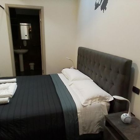 Attiko 53 Boutique Rooms Верона Экстерьер фото